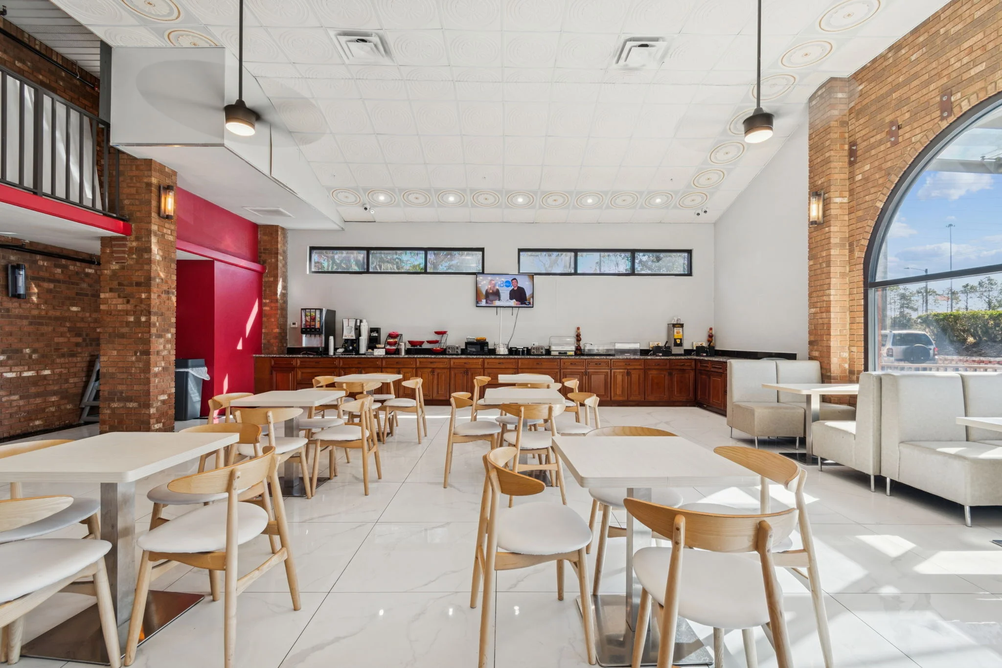 Dining experience near hotel