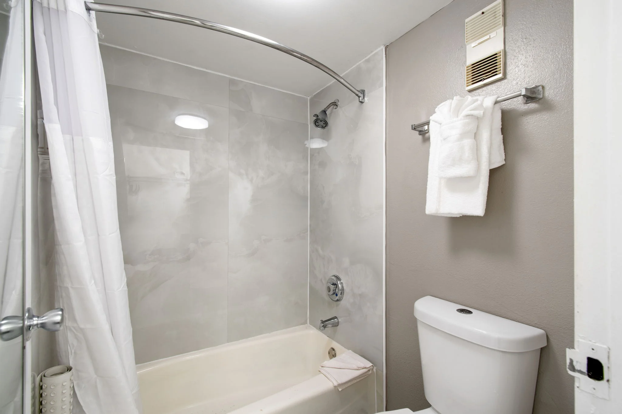 Gallery image 52 — Ramada Inn Temple Terrace