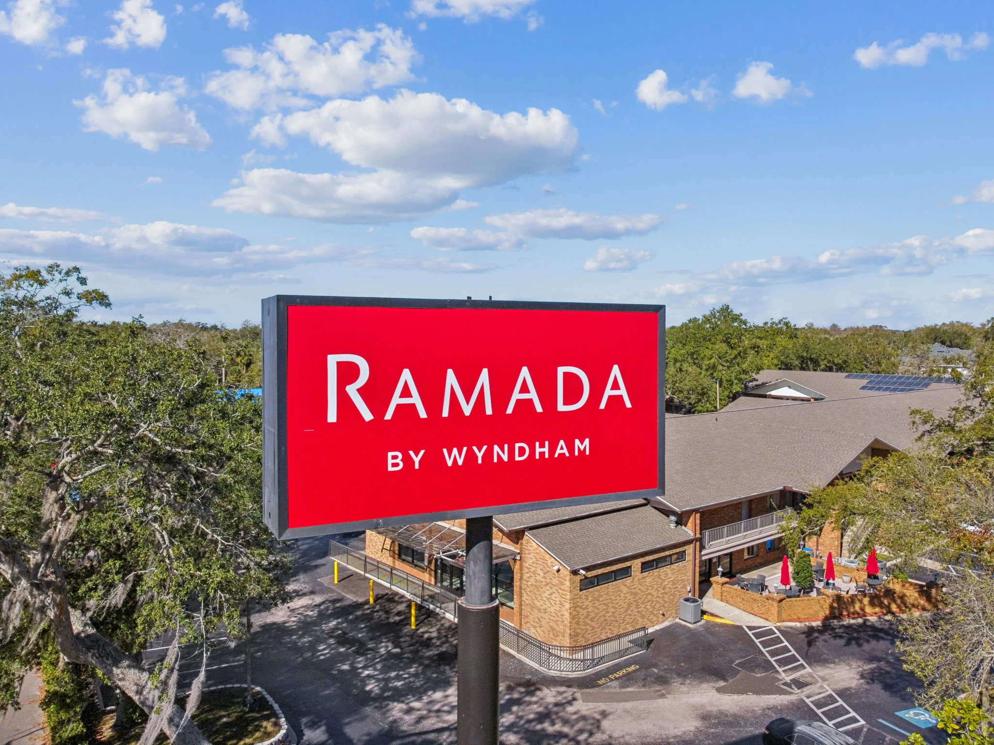 Ramada Inn Temple Terrace — image 8