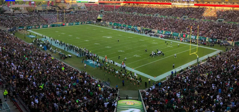 Hotel near USF and nearby Tampa destinations